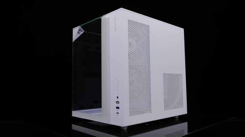 Defender - Корпус компьютерный CryoCube (КриоКуб)